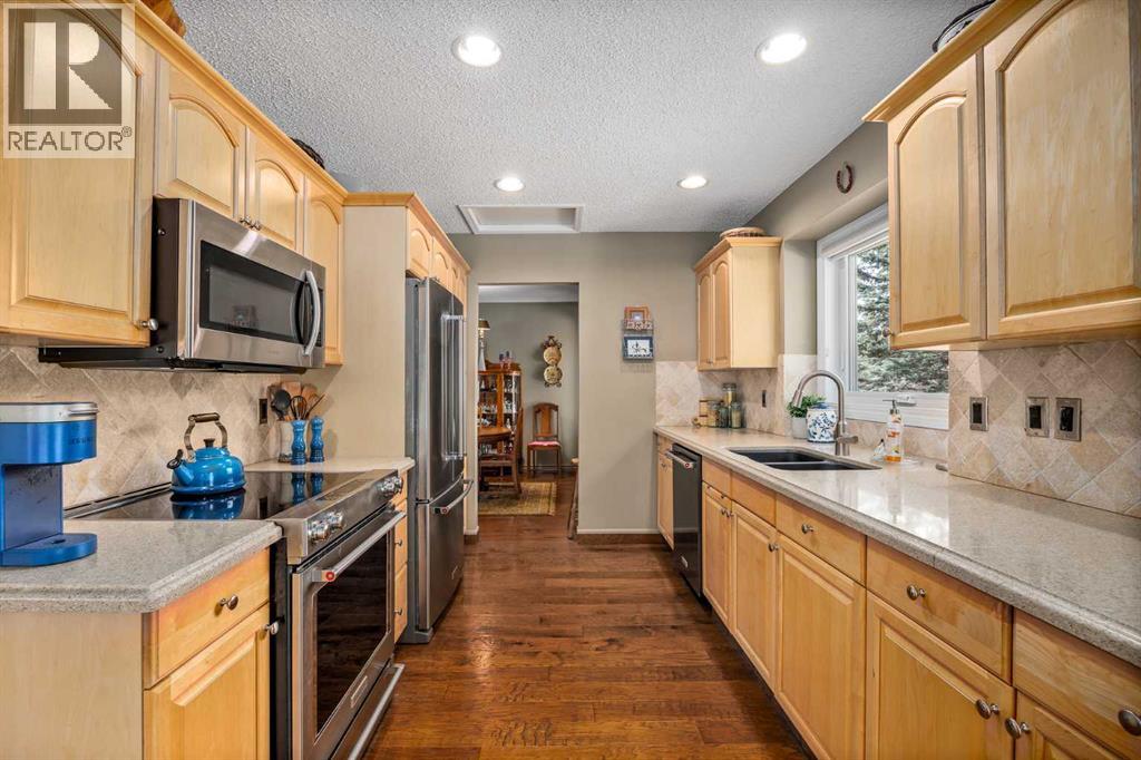 94 Sunset Way, Priddis Greens, Alberta  T0L 1W3 - Photo 9 - A2302298