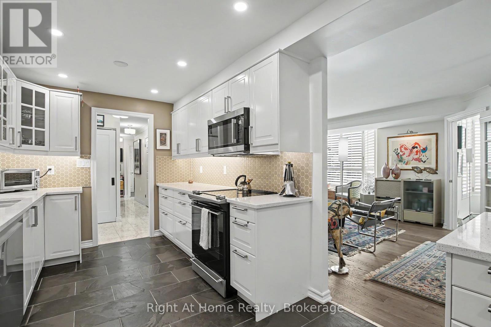 405 - 2121 Lakeshore Road, Burlington, Ontario  L7R 1C9 - Photo 22 - W13007308