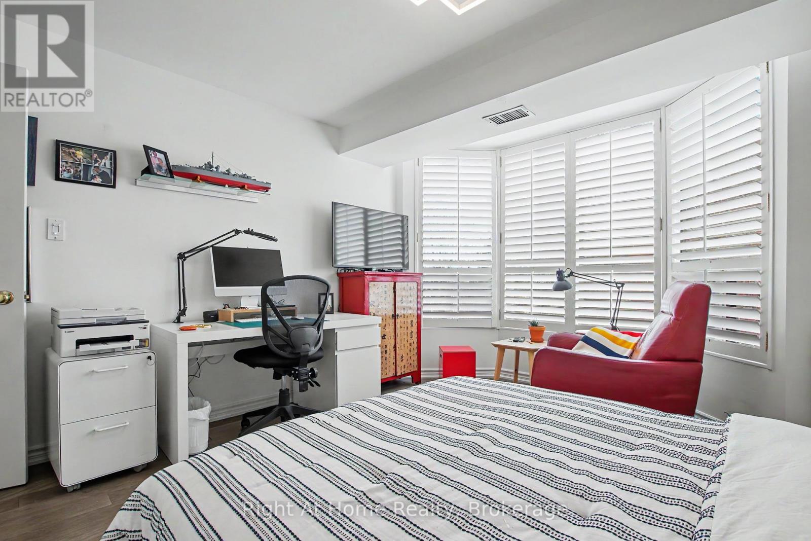 405 - 2121 Lakeshore Road, Burlington, Ontario  L7R 1C9 - Photo 30 - W13007308