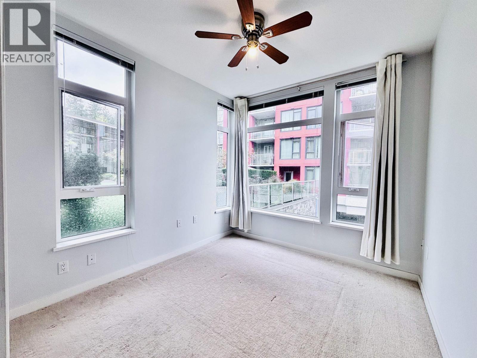 302 3263 Pierview Crescent, Vancouver, British Columbia  V5S 0C3 - Photo 10 - R3112270