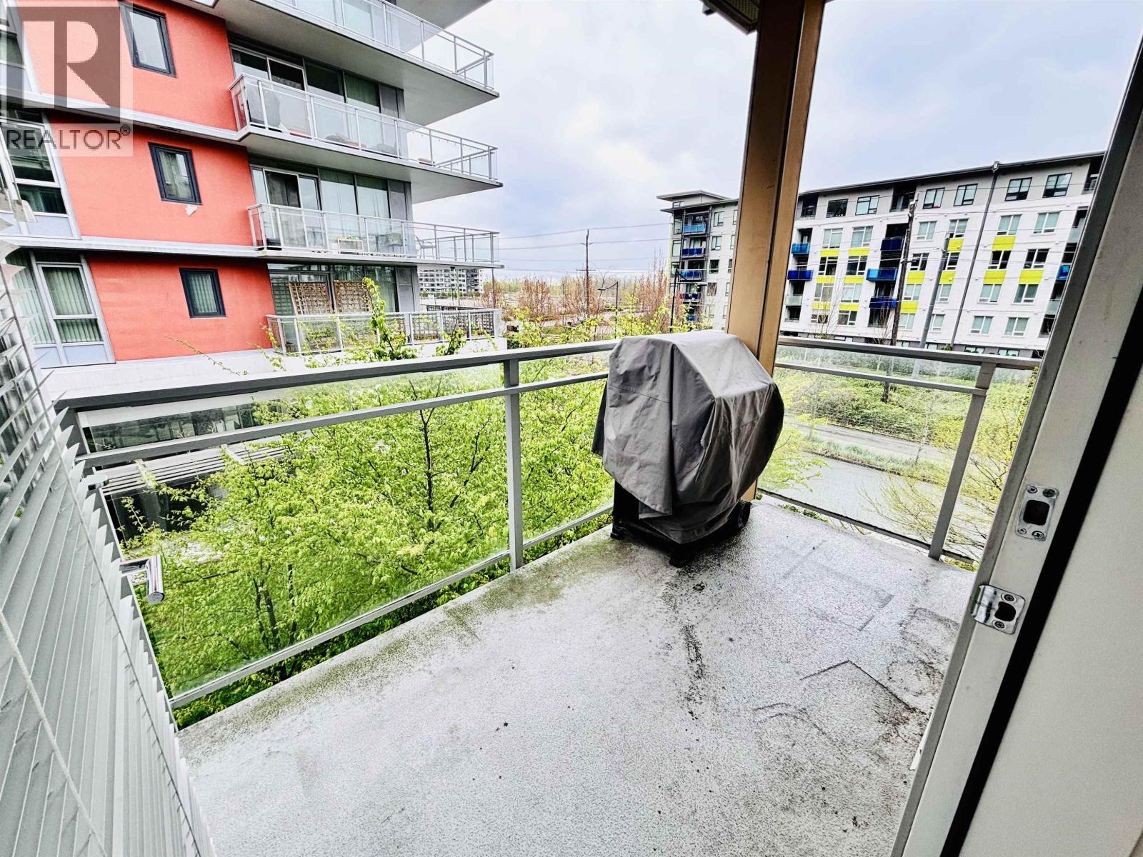 302 3263 Pierview Crescent, Vancouver, British Columbia  V5S 0C3 - Photo 7 - R3112270