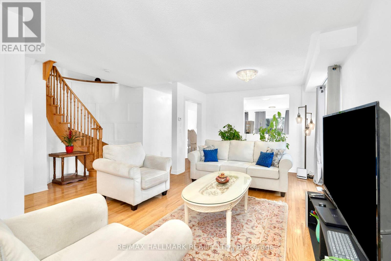 78 Sunridge Street, Richmond Hill, Ontario  L4E 3Z3 - Photo 10 - N12957818