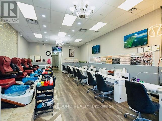 10 - 2499 Rutherford Road, Vaughan, Ontario  L4K 0J9 - Photo 3 - N12931560