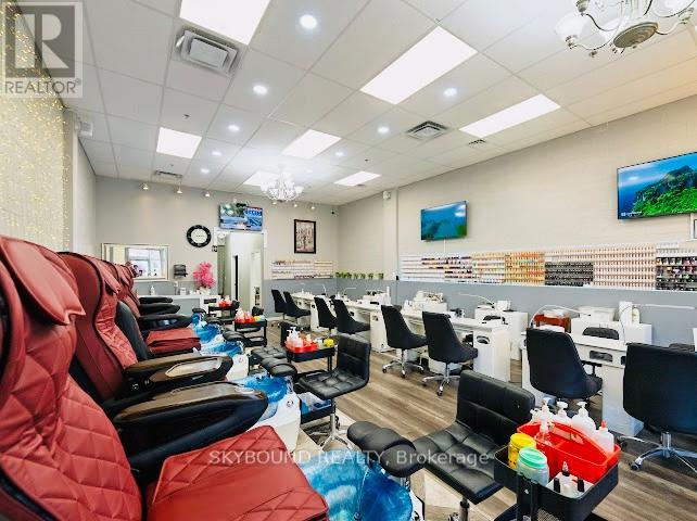 10 - 2499 Rutherford Road, Vaughan, Ontario  L4K 0J9 - Photo 4 - N12931560