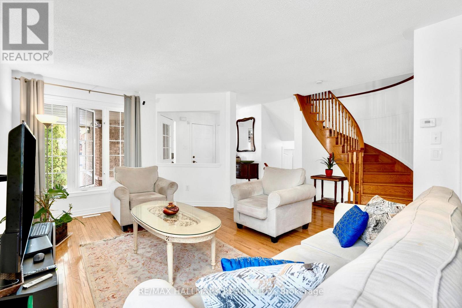 78 Sunridge Street, Richmond Hill, Ontario  L4E 3Z3 - Photo 9 - N12957818