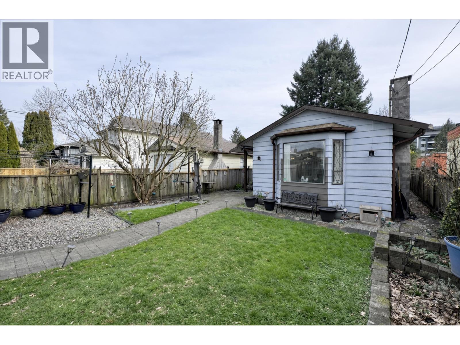 1551 Rupert Street, North Vancouver, British Columbia  V7J 1G3 - Photo 16 - R3103367