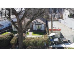 1551 RUPERT STREET, North Vancouver, British Columbia