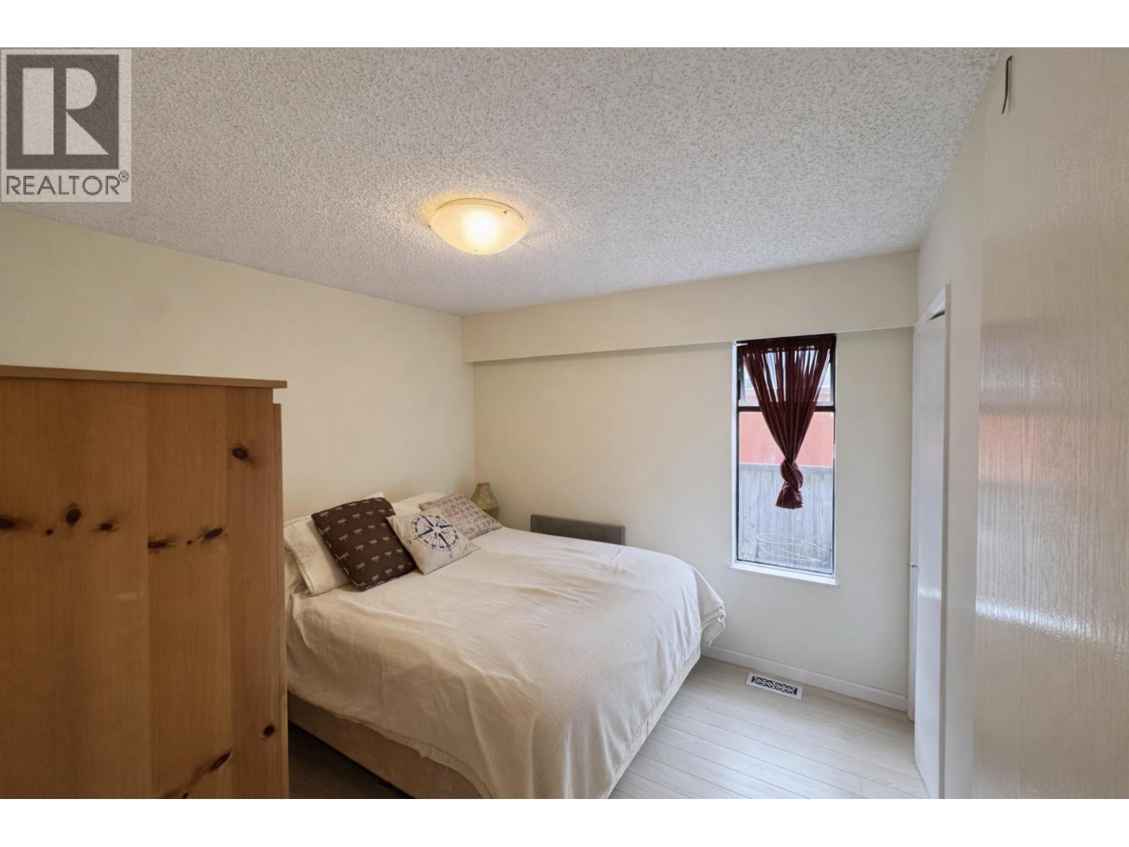 1551 Rupert Street, North Vancouver, British Columbia  V7J 1G3 - Photo 10 - R3103367