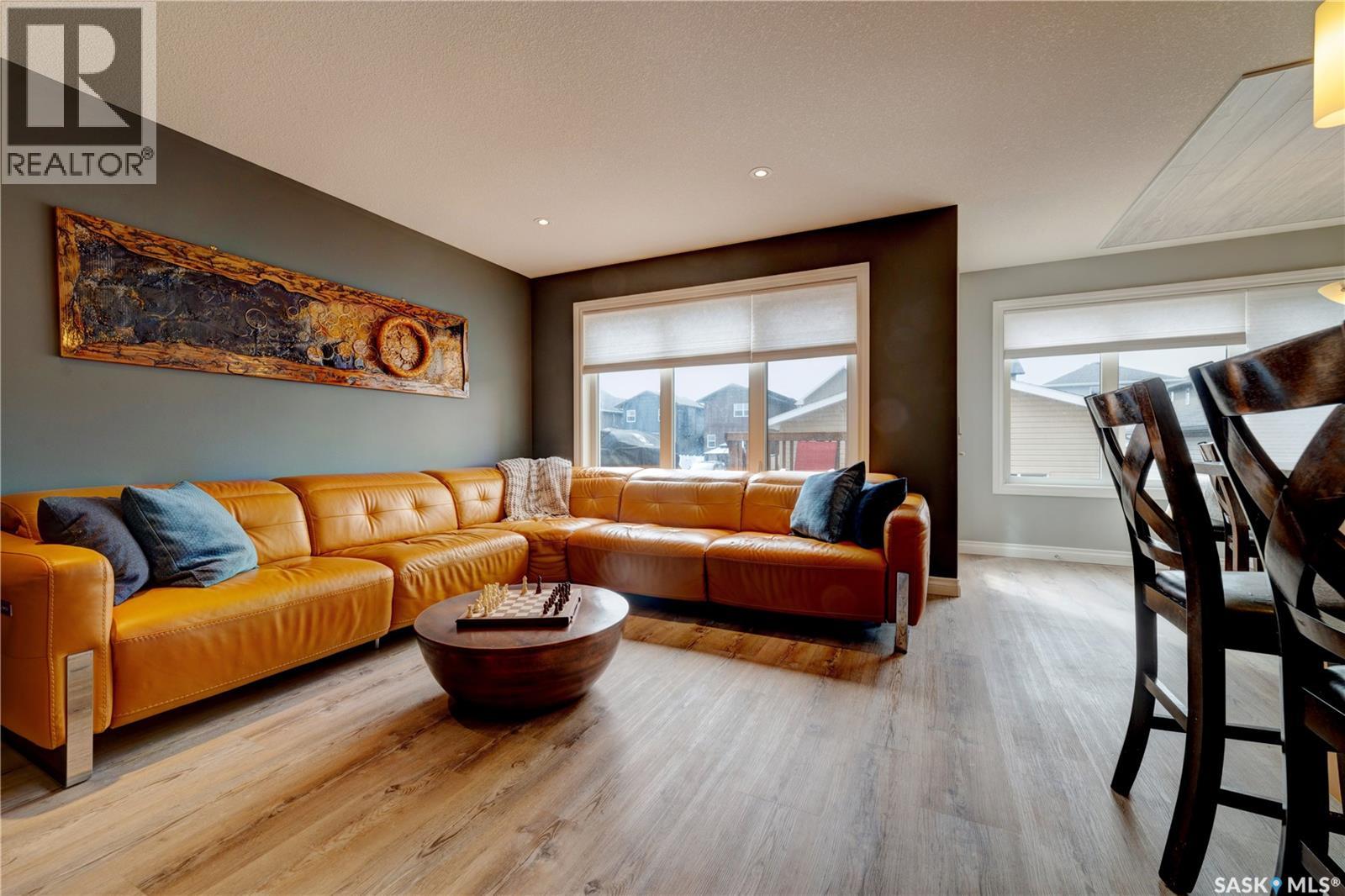 8717 Archer Lane, Regina, Saskatchewan  S4Y 0B9 - Photo 5 - SK033019