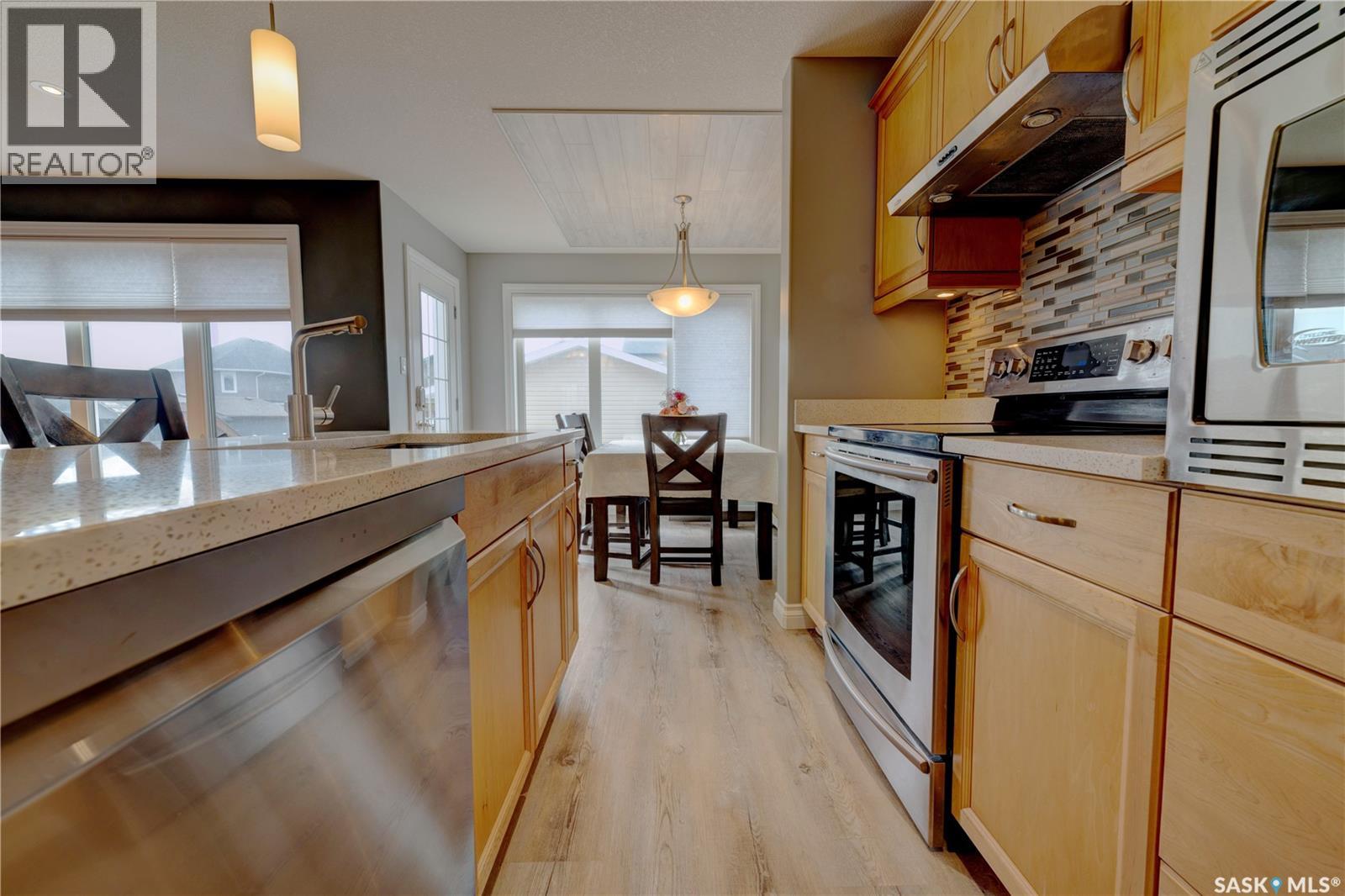 8717 Archer Lane, Regina, Saskatchewan  S4Y 0B9 - Photo 9 - SK033019