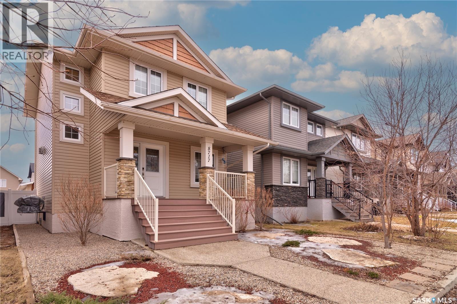 8717 Archer Lane, Regina, Saskatchewan  S4Y 0B9 - Photo 2 - SK033019