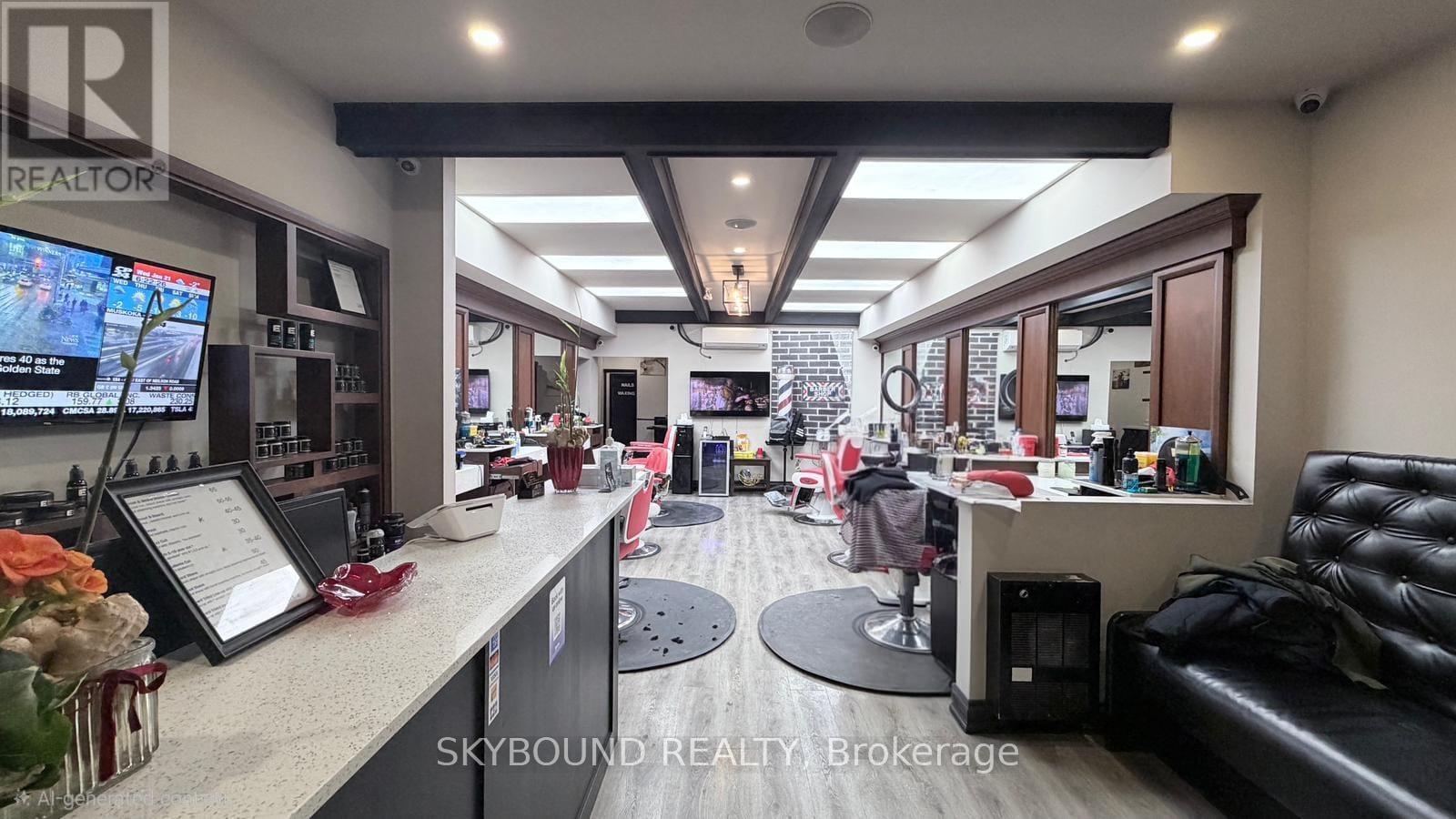 543A COLLEGE STREET, Toronto, Ontario