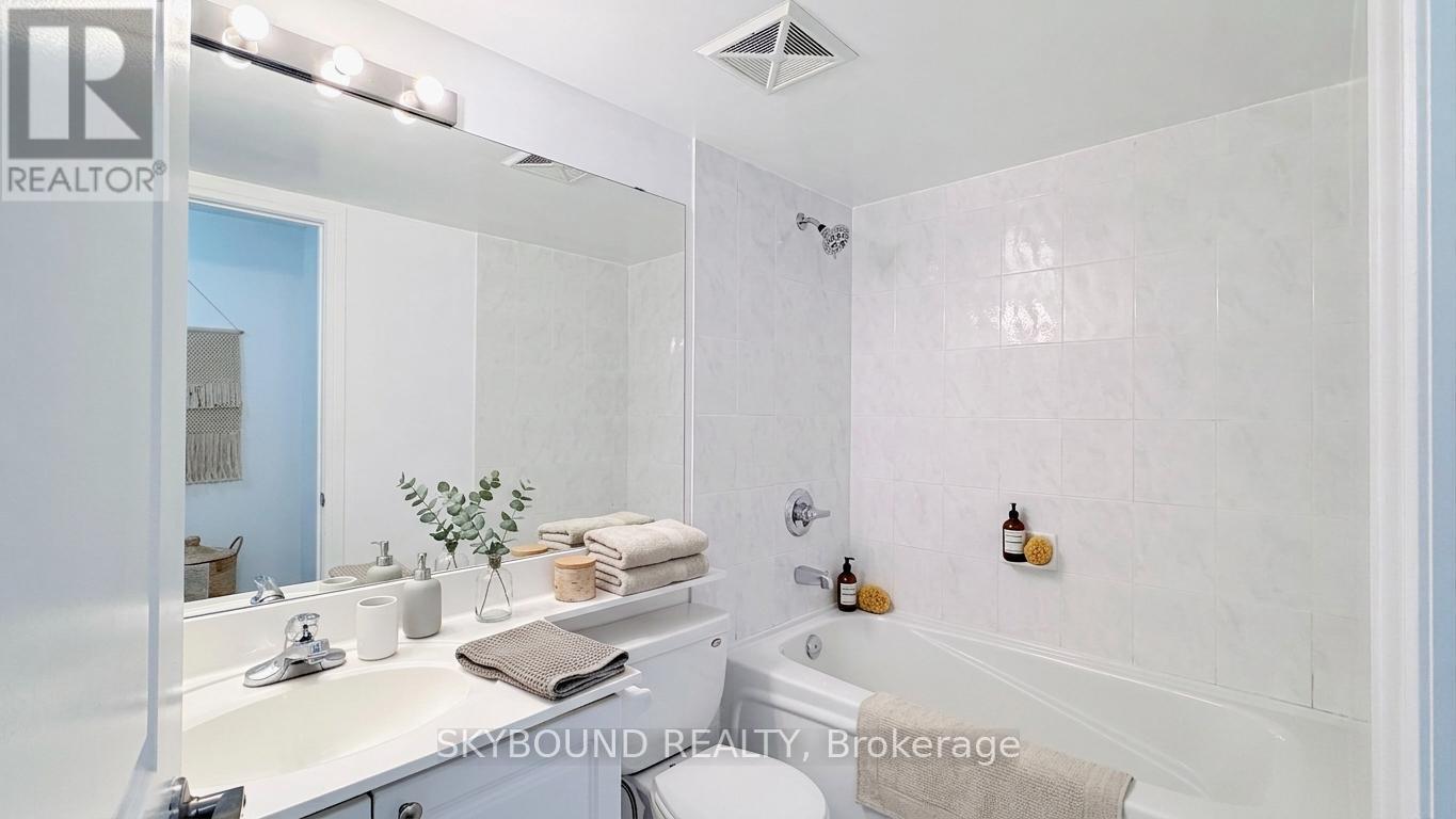 1209 - 35 Bales Avenue, Toronto, Ontario  M2N 7L7 - Photo 6 - C12974360