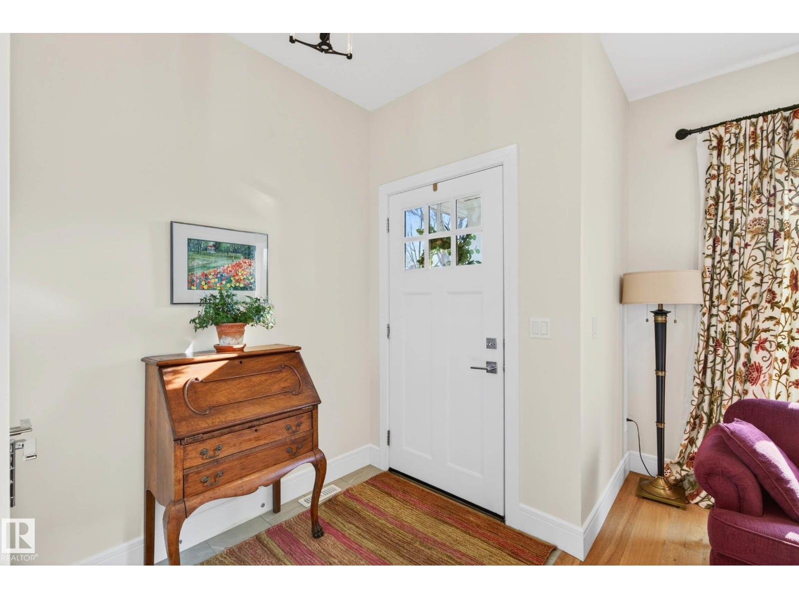 10972 141 St Nw, Edmonton, Alberta  T5M 1T4 - Photo 5 - E4482139