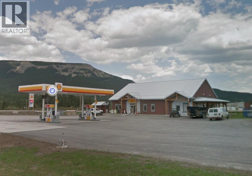 123 Shell Gas & Liquor Street, Rocky Mountain House, Alberta  T4T 0A5 - Photo 2 - A2209062