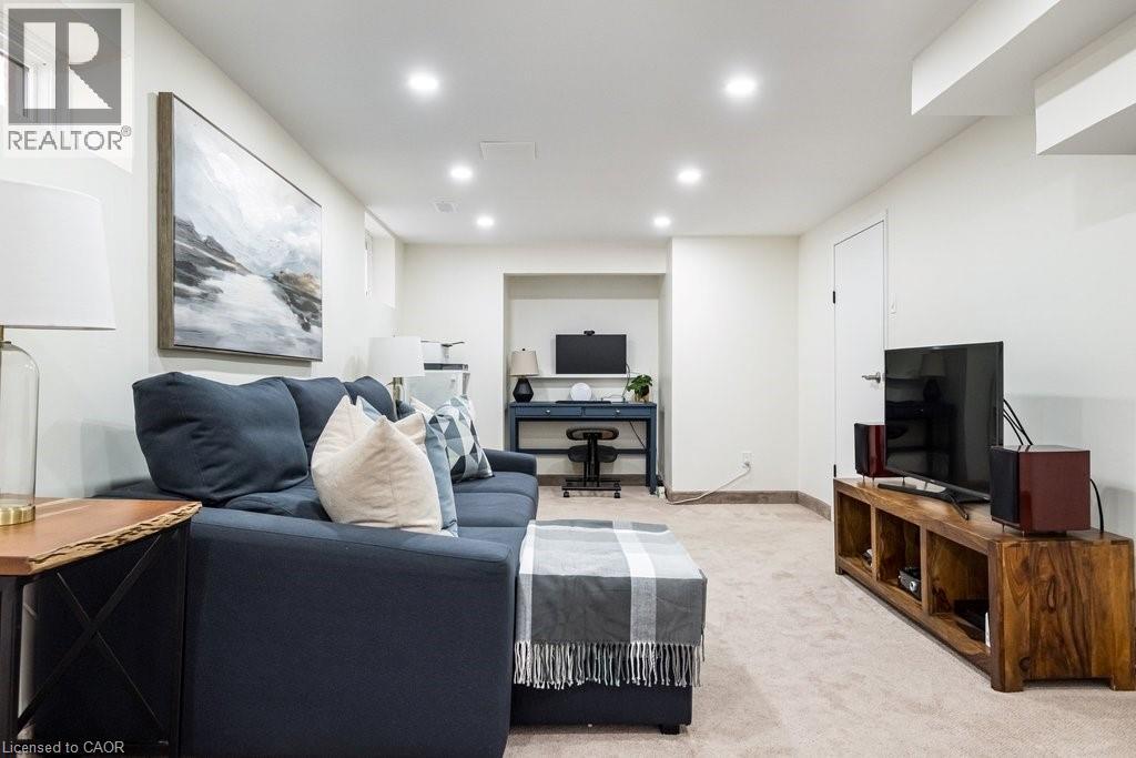 48 Longwood Road S, Hamilton, Ontario  L8S 1S5 - Photo 26 - 40821464