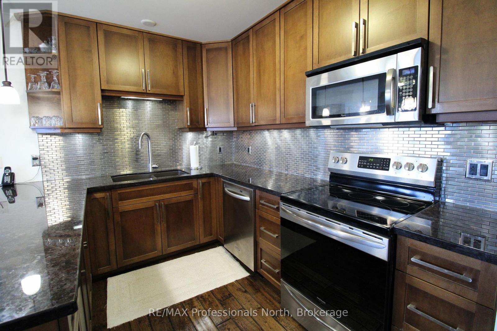 402 - 26 Dairy Lane, Huntsville, Ontario  P1H 0A4 - Photo 10 - X13007402