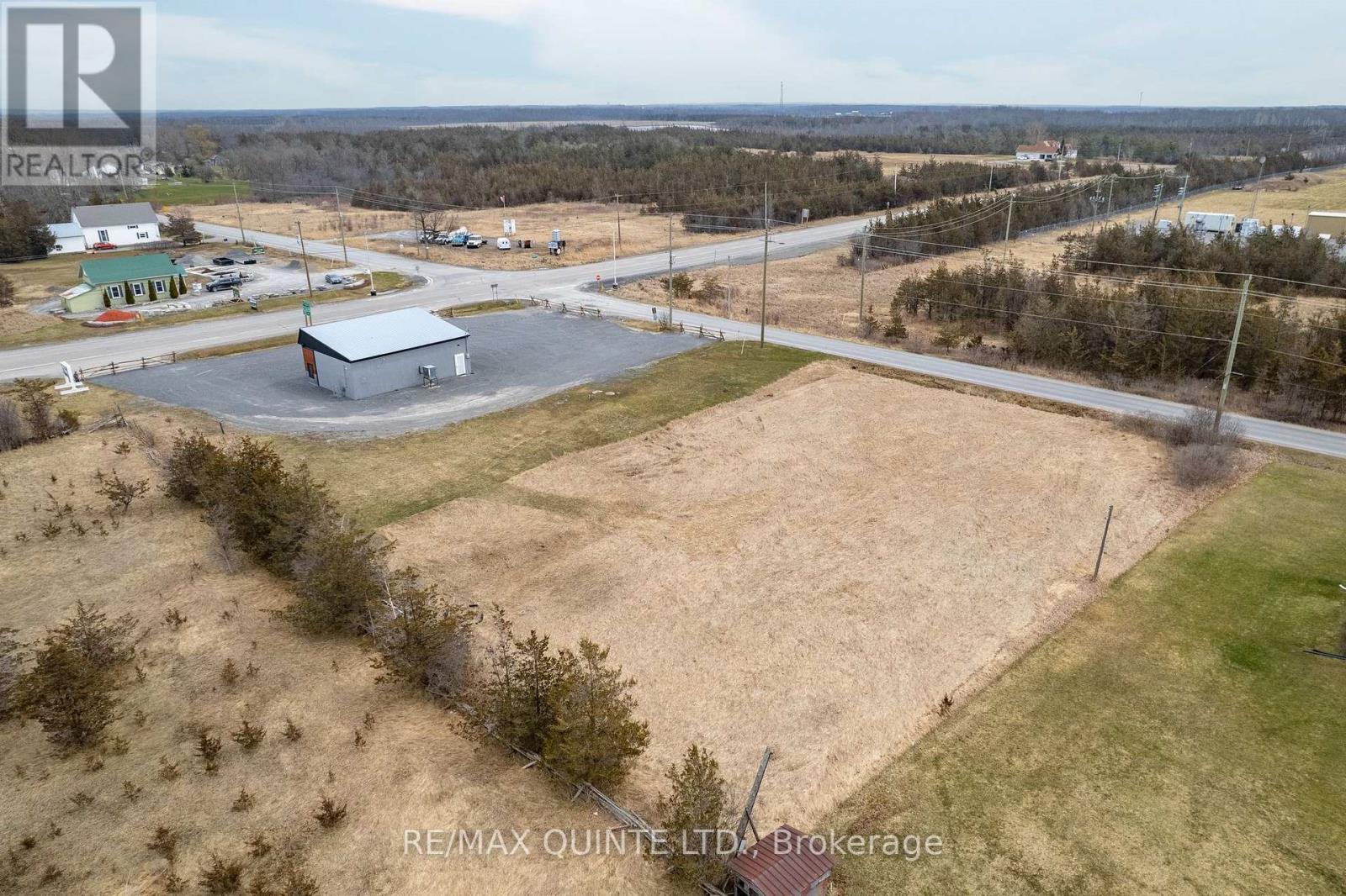 2925 Highway 62 Highway S, Prince Edward County, Ontario  K0K 1A0 - Photo 3 - X13007424