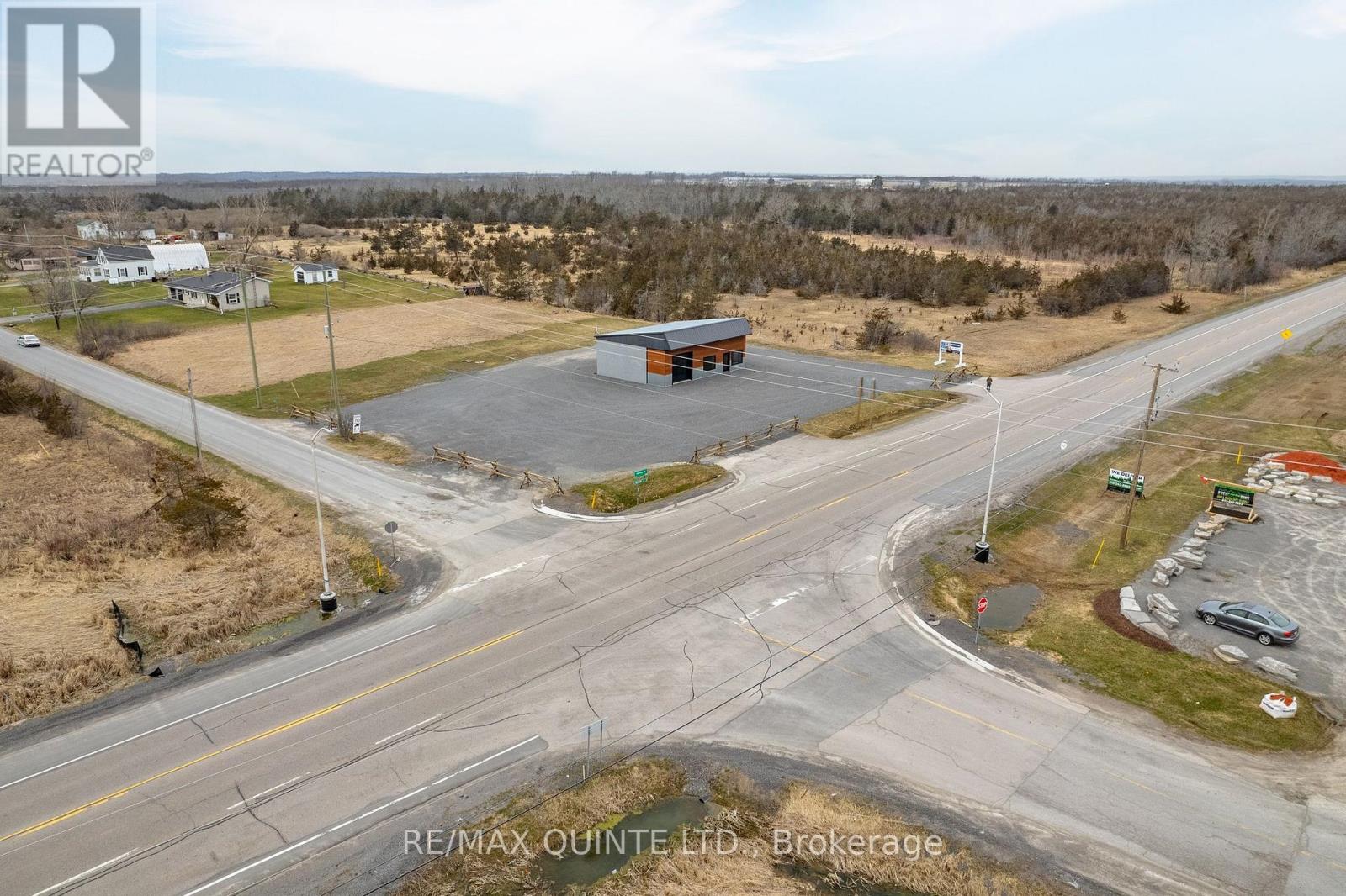 2925 Highway 62 Highway S, Prince Edward County, Ontario  K0K 1A0 - Photo 8 - X13007424