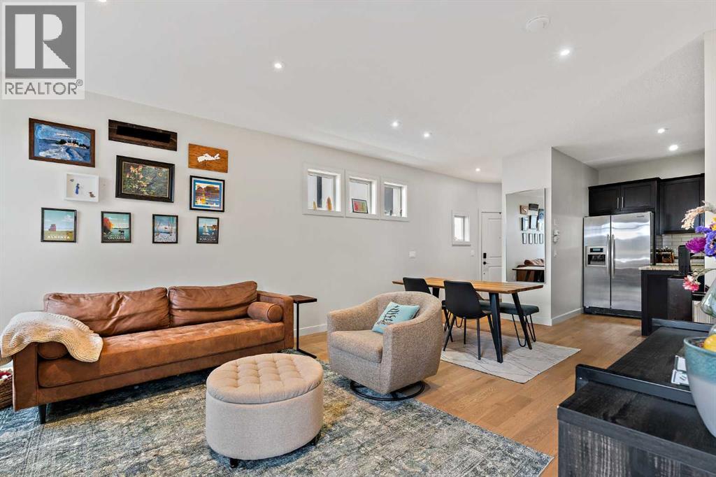 2, 3427 5 Avenue NW, Calgary, Alberta  T2N 0V5 - Photo 4 - A2299955