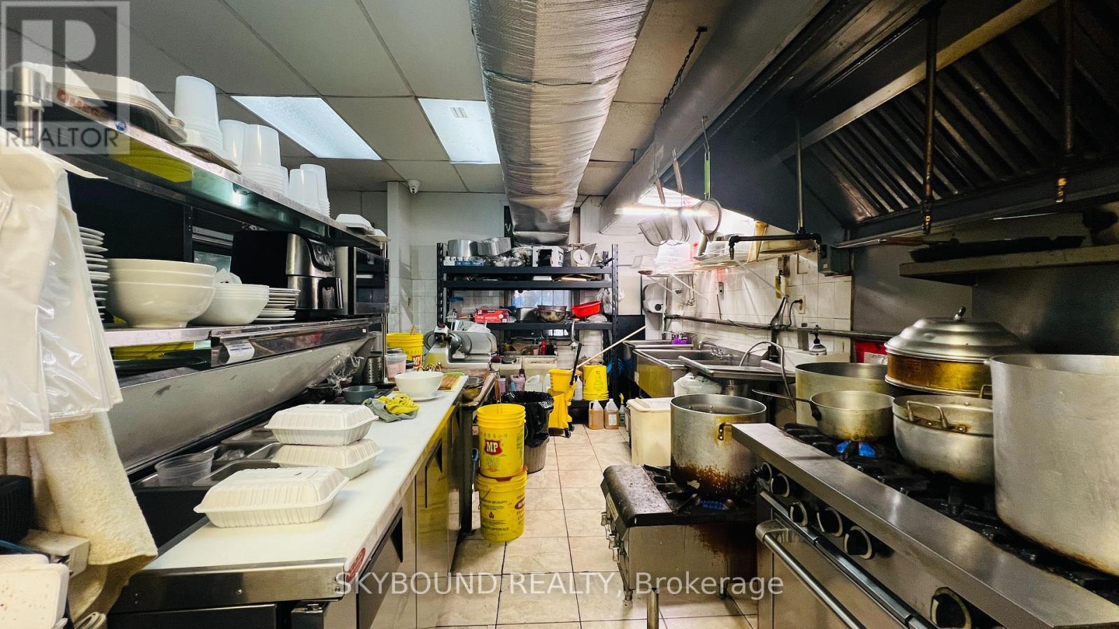 1 - 1772 St Clair Avenue W, Toronto, Ontario  M6N 1J3 - Photo 7 - W12448453