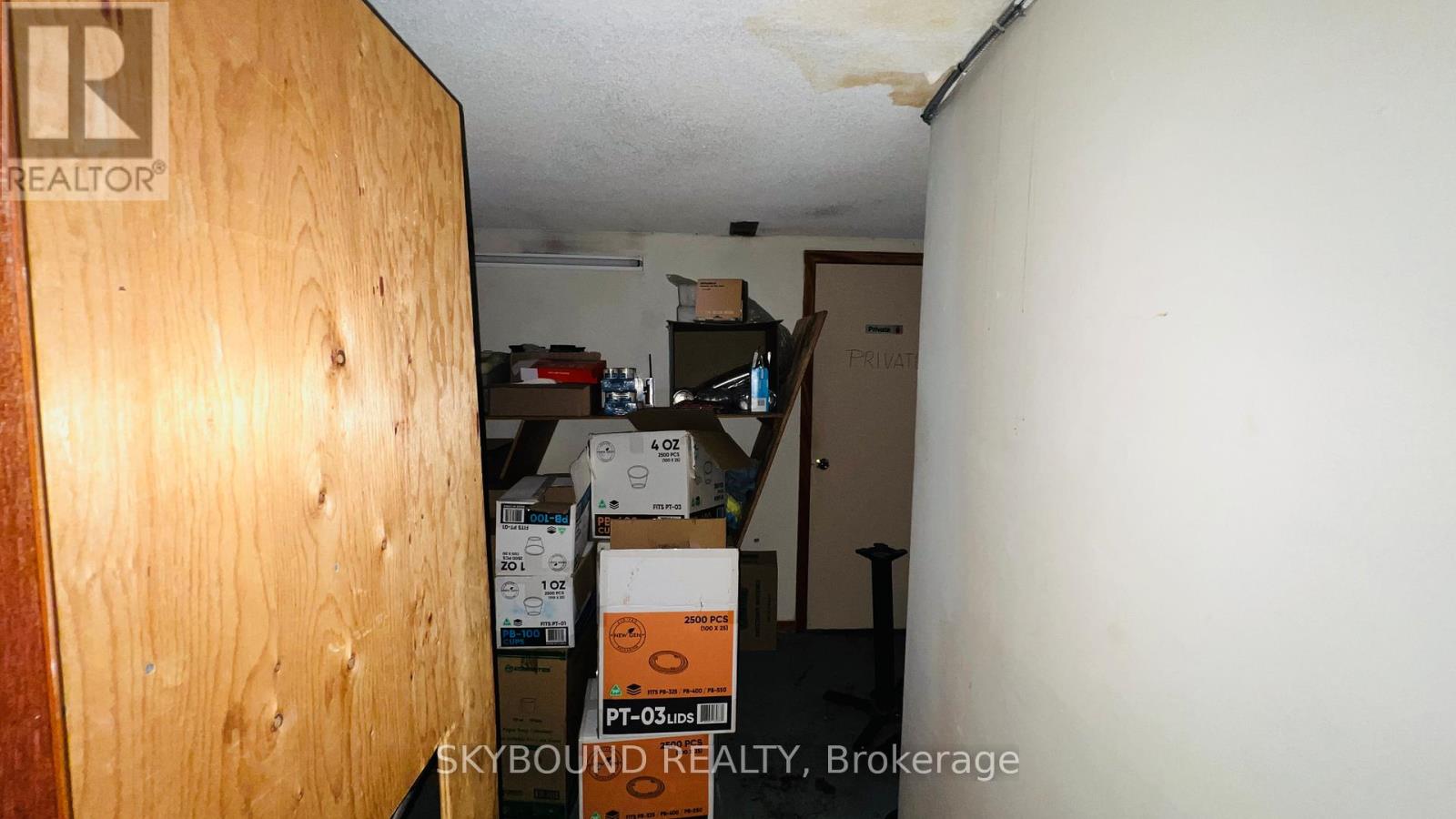 1 - 1772 St Clair Avenue W, Toronto, Ontario  M6N 1J3 - Photo 12 - W12448453