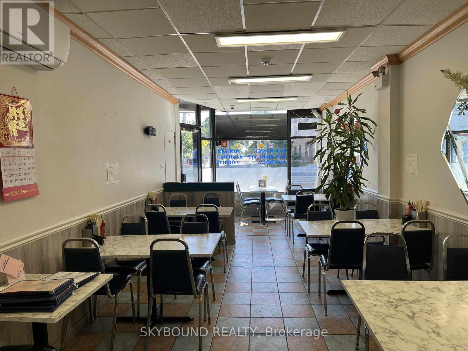 1 - 1772 St Clair Avenue W, Toronto, Ontario  M6N 1J3 - Photo 3 - W12448453