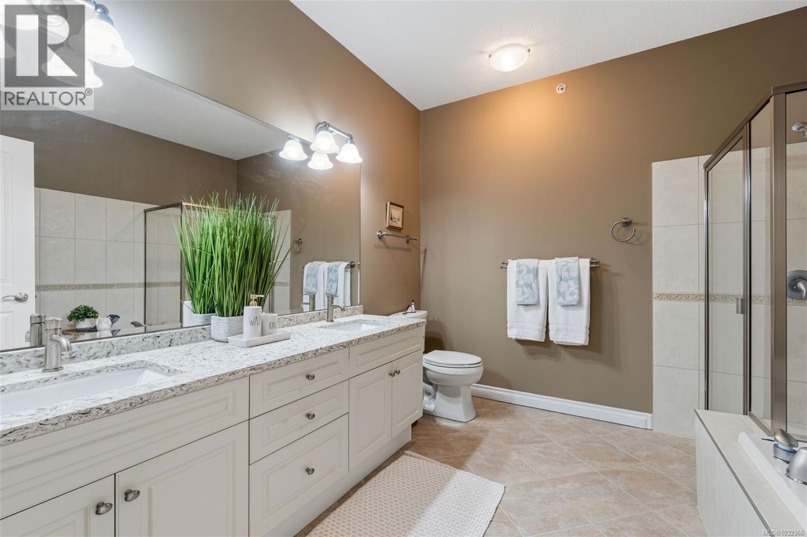 118 730 Barclay Cres, Parksville, British Columbia  V9P 2Z3 - Photo 11 - 1032366