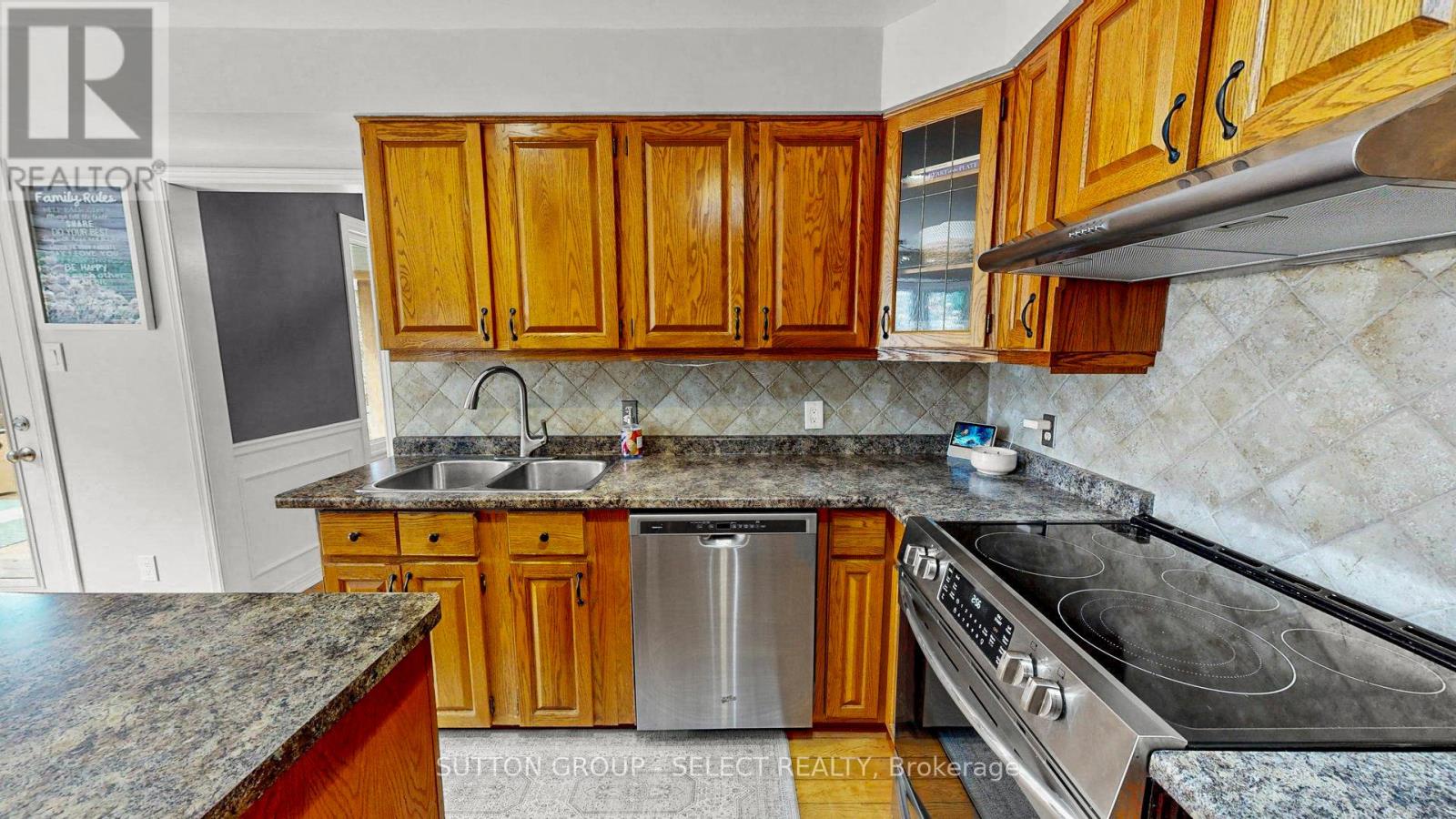 14 Whisperwood Crescent, London South, Ontario  N6K 3Z4 - Photo 13 - X13007320