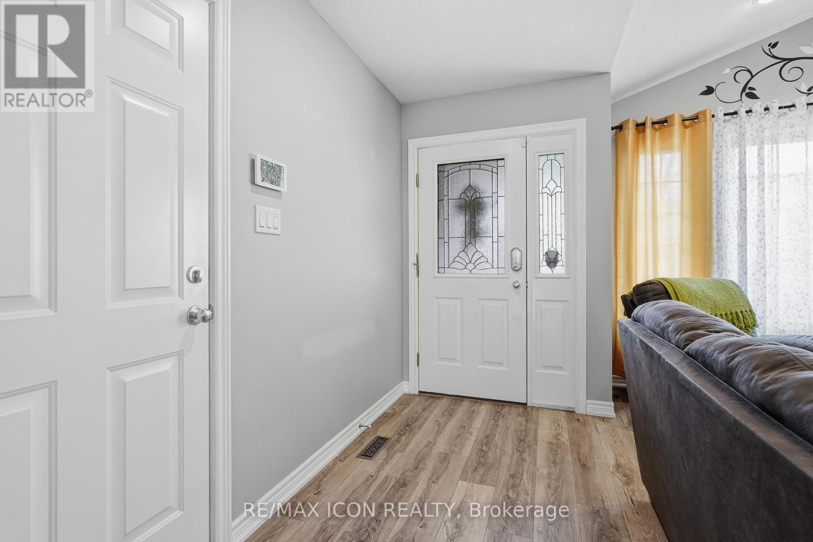 53 Augusta Crescent, St. Thomas, Ontario  N5R 6K1 - Photo 6 - X13007352