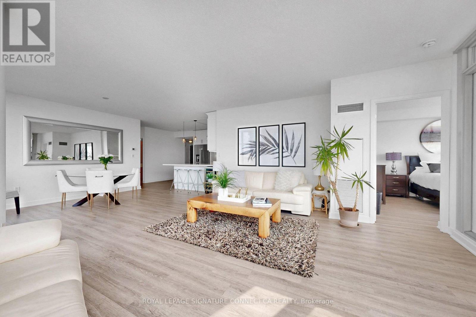 2712 - 35 Mariner Terrace, Toronto, Ontario  M5V 3V9 - Photo 10 - C13007284