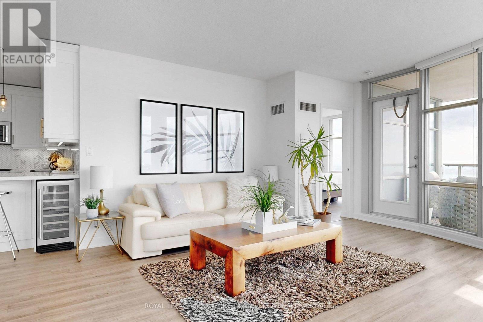 2712 - 35 Mariner Terrace, Toronto, Ontario  M5V 3V9 - Photo 12 - C13007284