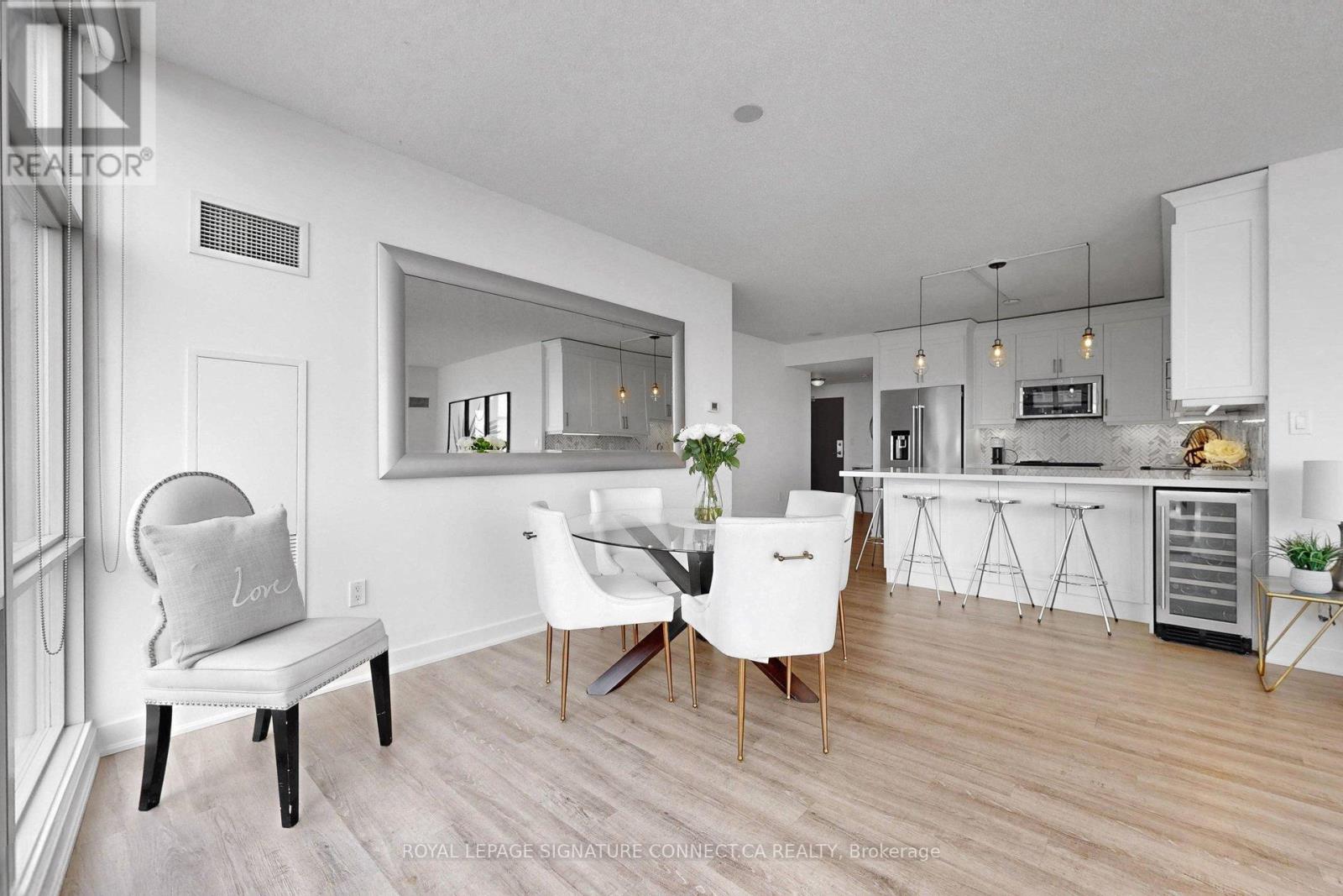 2712 - 35 Mariner Terrace, Toronto, Ontario  M5V 3V9 - Photo 6 - C13007284