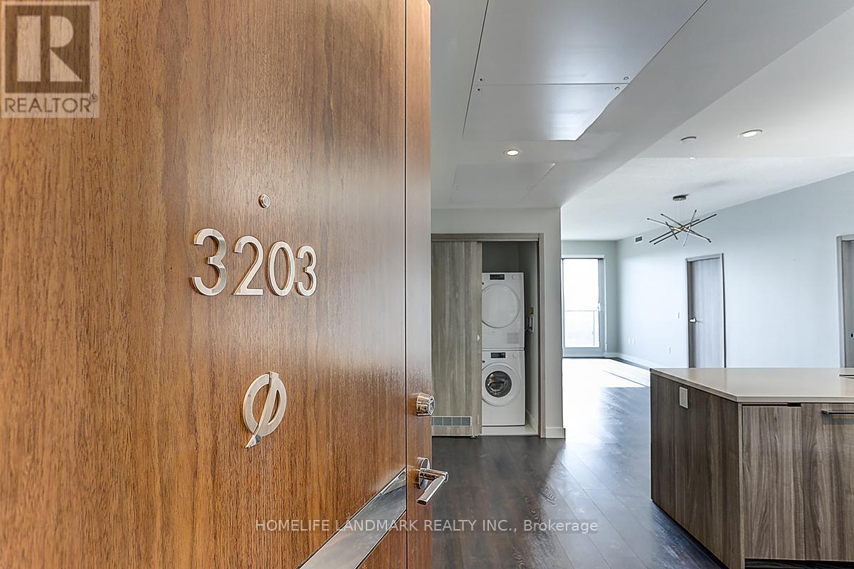 3203 - 95 Mcmahon Drive, Toronto, Ontario  M5K 0H2 - Photo 12 - C13007390