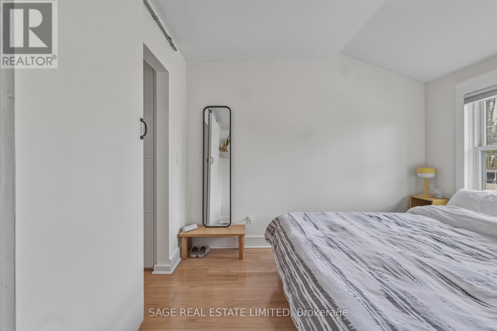 14 Newman Avenue, Toronto, Ontario  M4C 5A4 - Photo 15 - E13007310