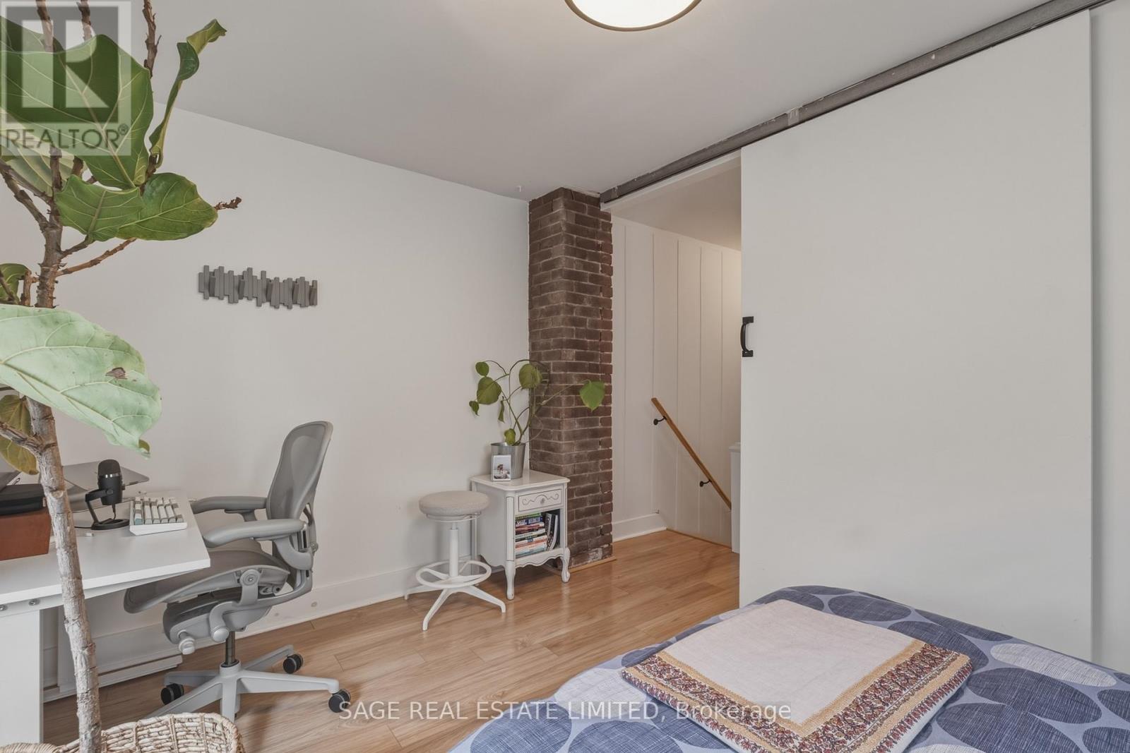 14 Newman Avenue, Toronto, Ontario  M4C 5A4 - Photo 18 - E13007310