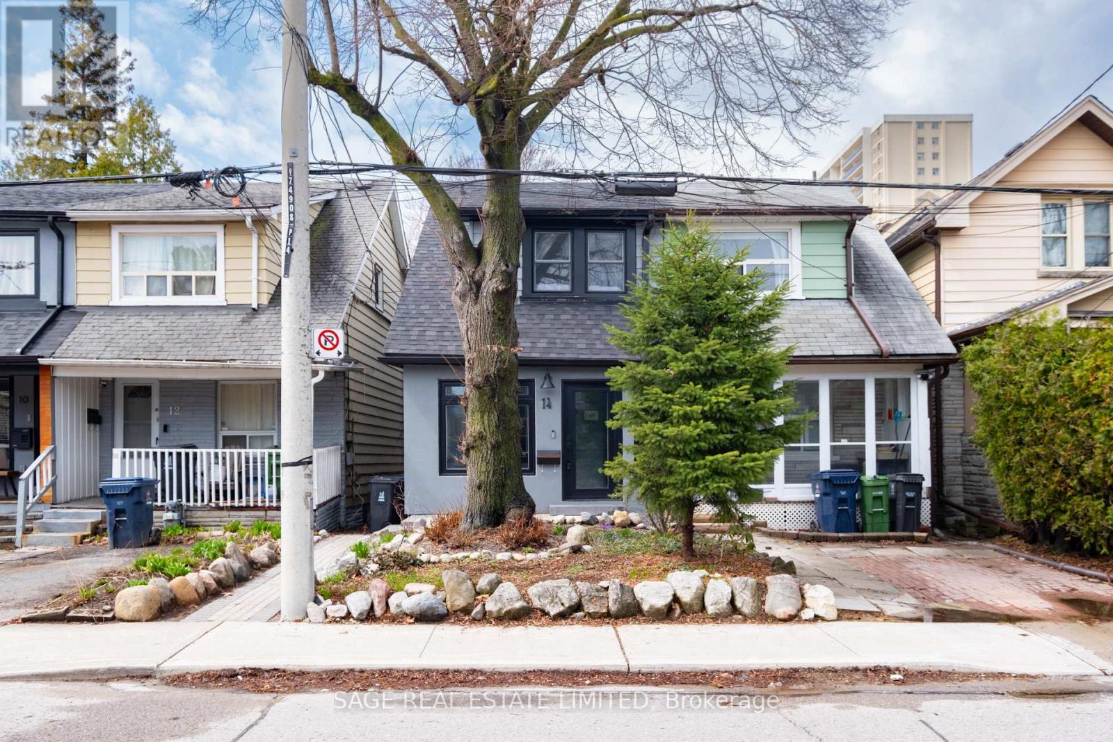 14 Newman Avenue, Toronto, Ontario  M4C 5A4 - Photo 40 - E13007310