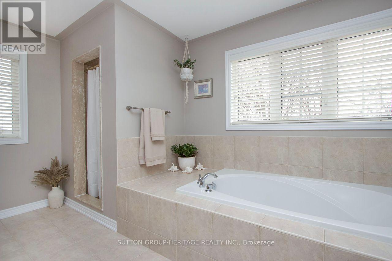 62 Abbyview Drive, Whitby, Ontario  L1P 0A5 - Photo 31 - E13007404