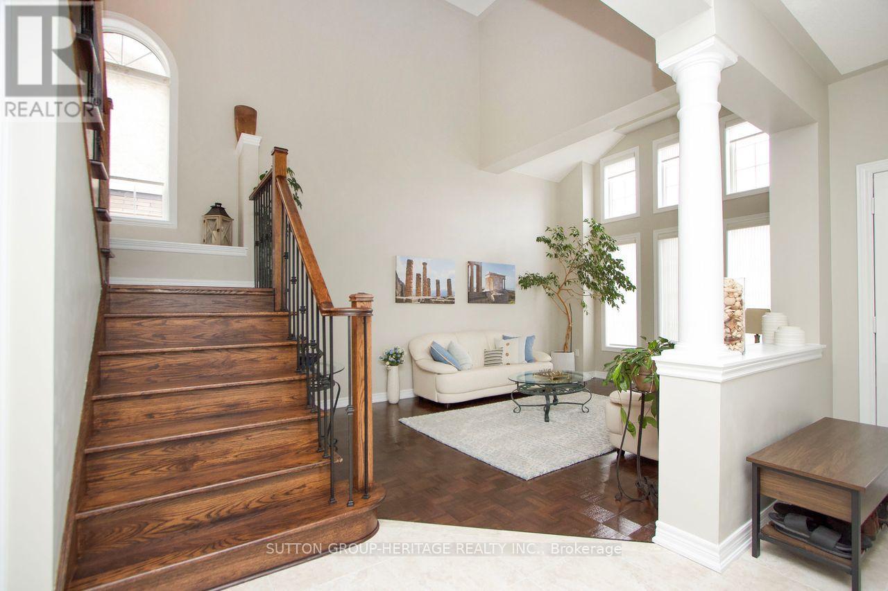 62 Abbyview Drive, Whitby, Ontario  L1P 0A5 - Photo 5 - E13007404