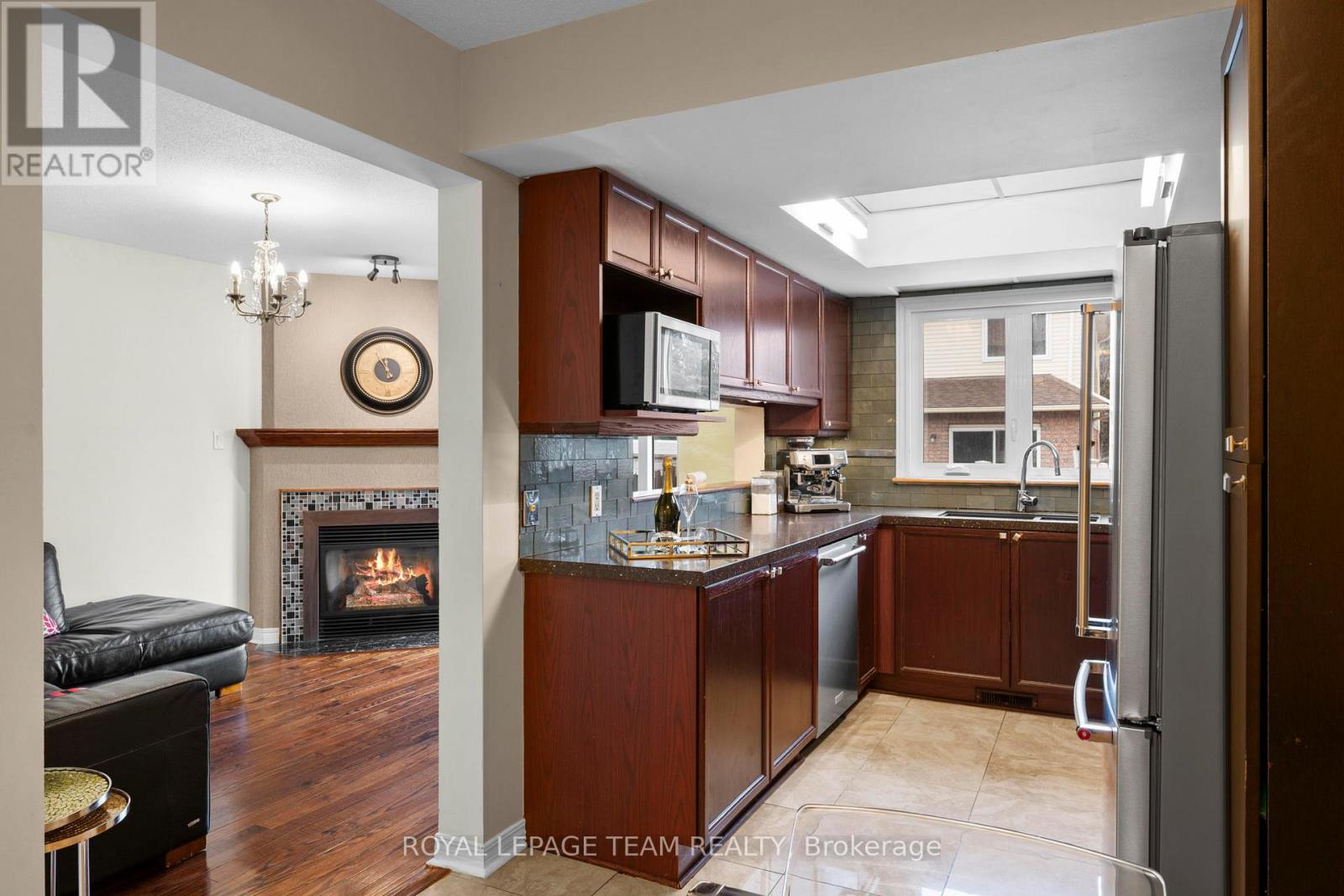 152 Hunterswood Crescent, Ottawa, Ontario  K1G 5W1 - Photo 13 - X13007396