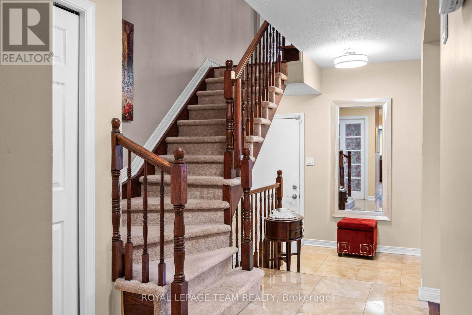 152 Hunterswood Crescent, Ottawa, Ontario  K1G 5W1 - Photo 20 - X13007396