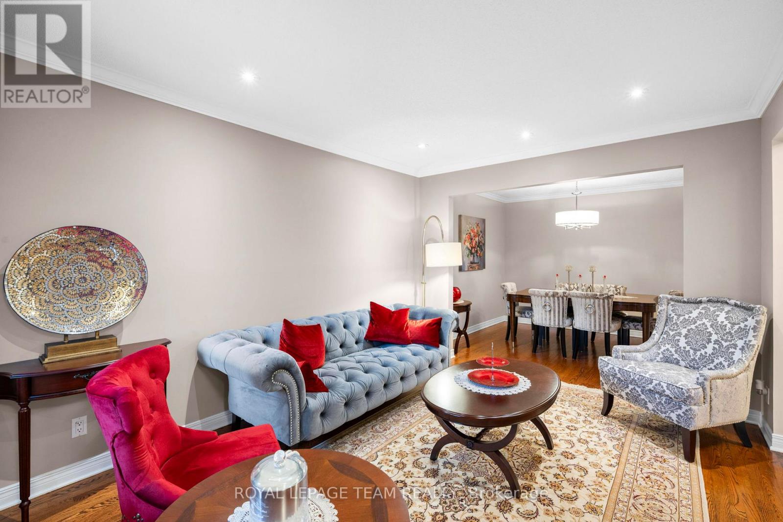 152 Hunterswood Crescent, Ottawa, Ontario  K1G 5W1 - Photo 8 - X13007396