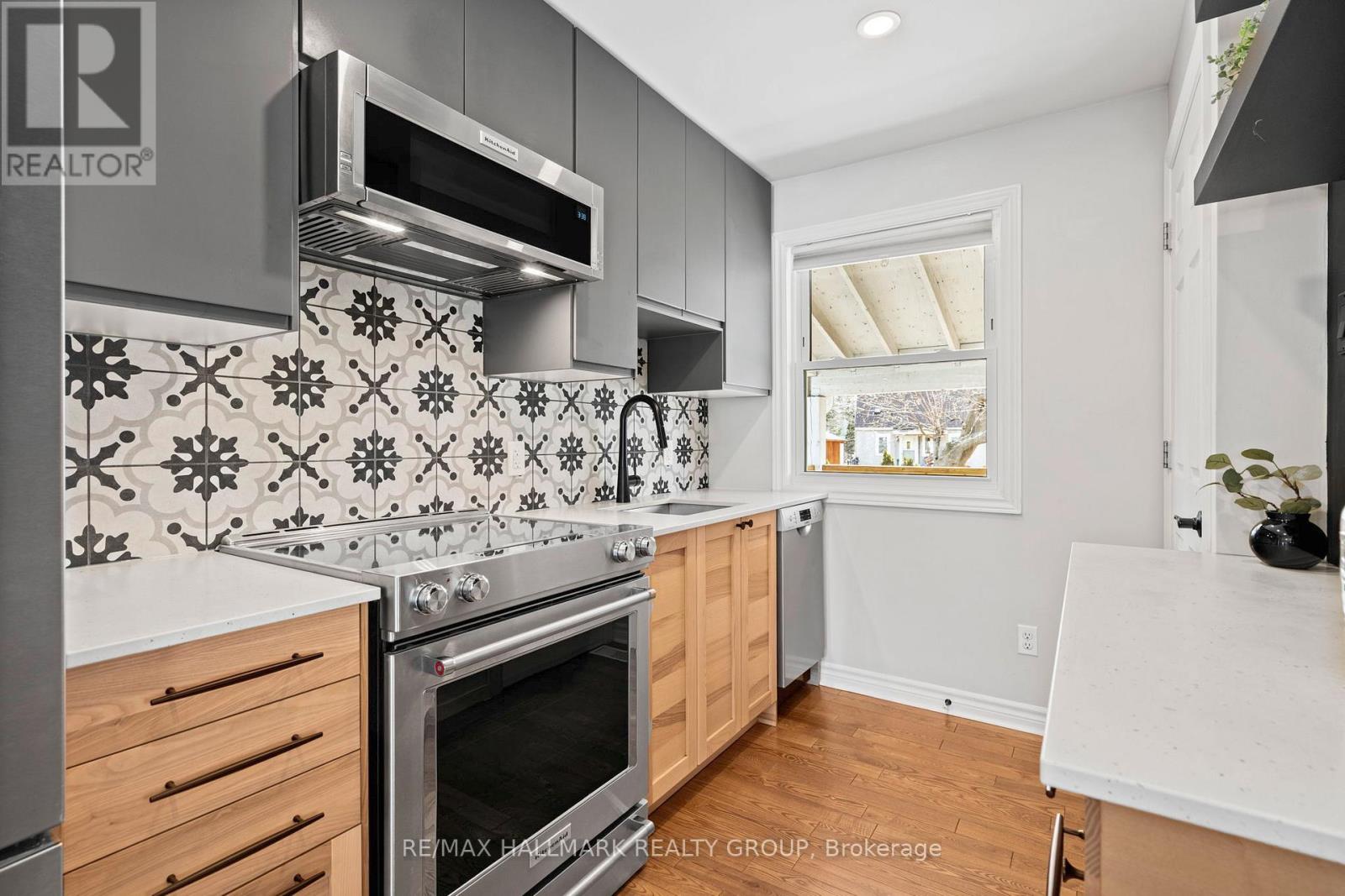 924 Fisher Avenue, Ottawa, Ontario  K1Z 6P4 - Photo 11 - X13007444