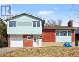 767 CROSS AVENUE, Ottawa, Ontario