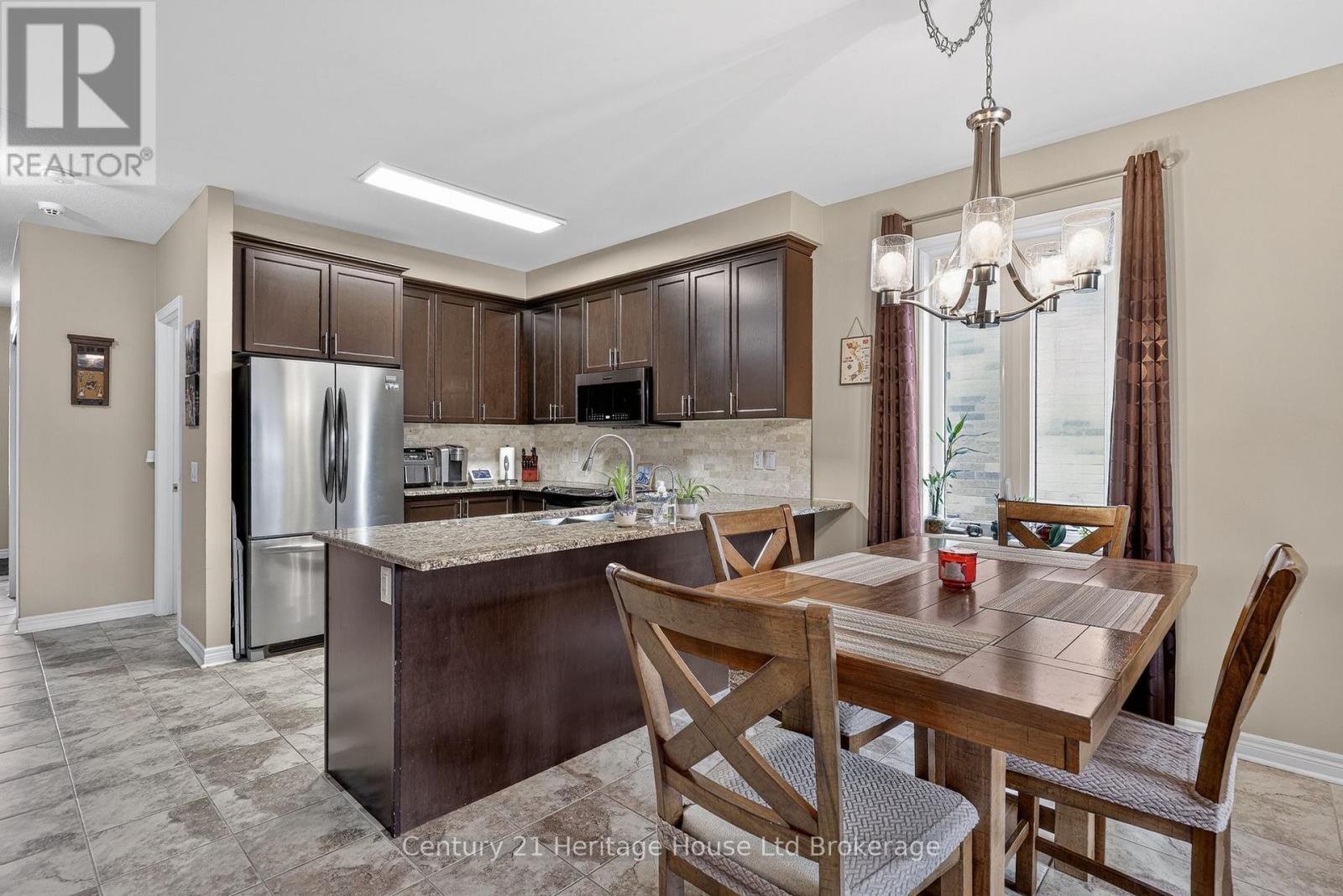 228 Palmer Lane, Woodstock, Ontario  N4T 0G5 - Photo 13 - X13007292