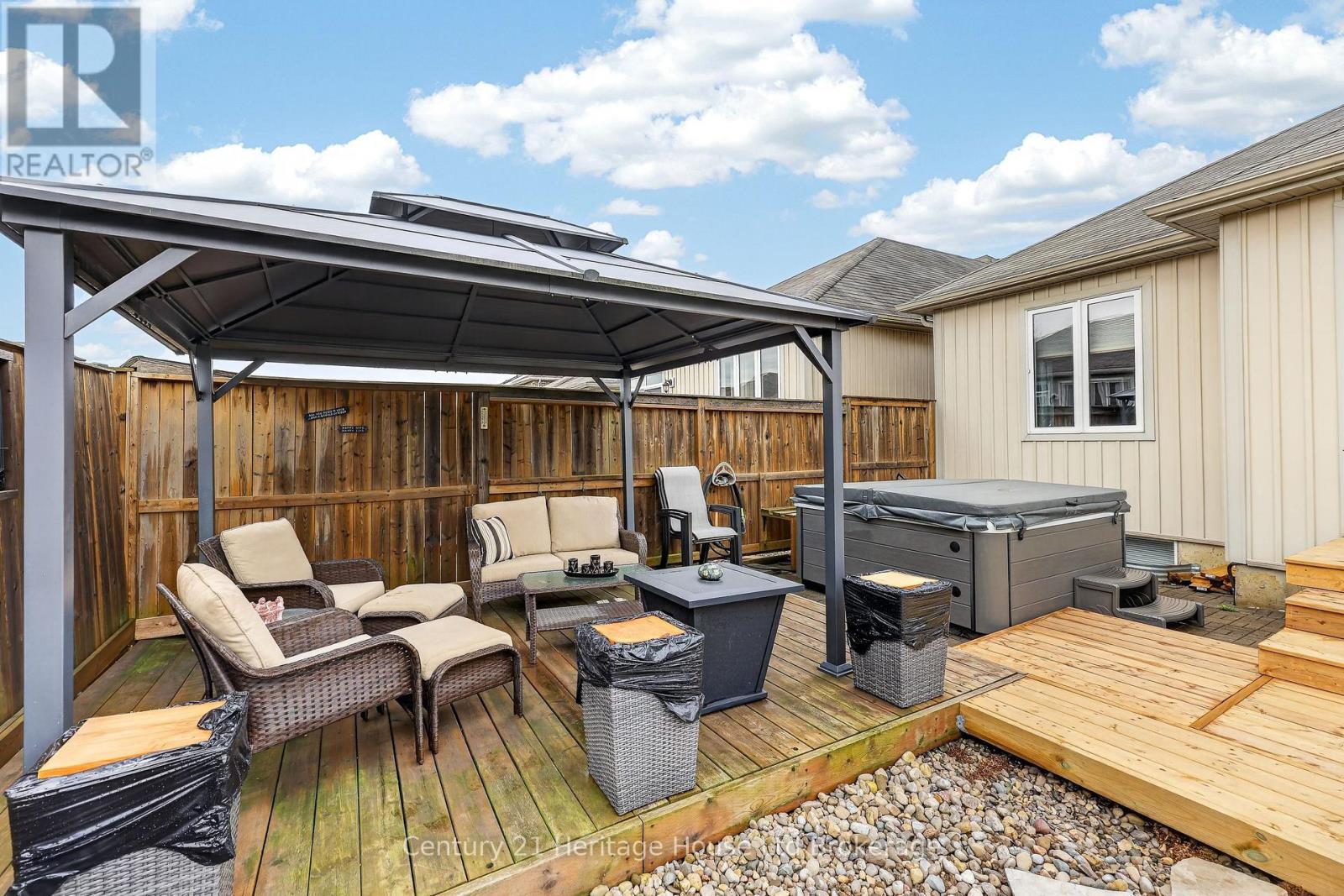 228 Palmer Lane, Woodstock, Ontario  N4T 0G5 - Photo 30 - X13007292