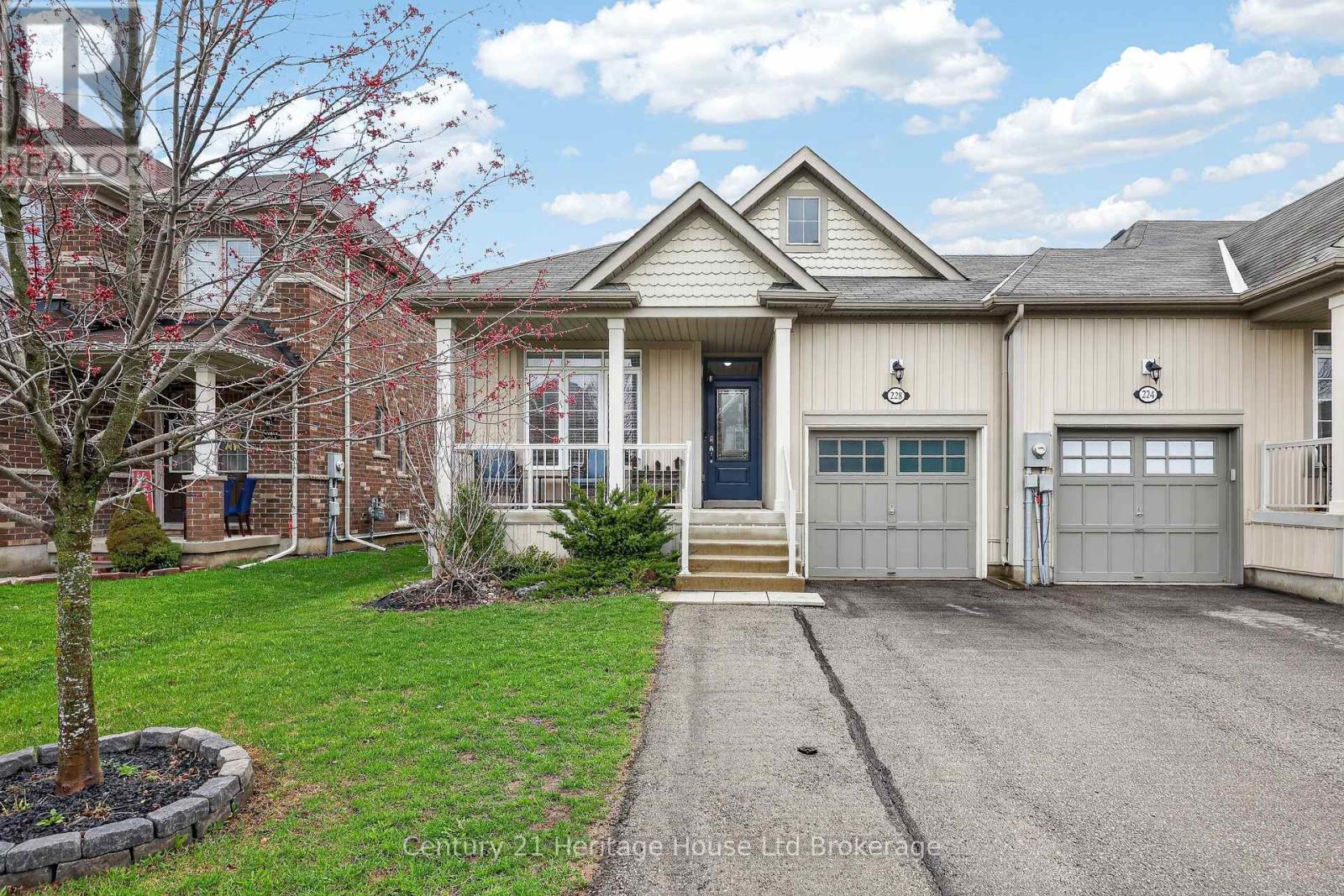 228 Palmer Lane, Woodstock, Ontario  N4T 0G5 - Photo 4 - X13007292