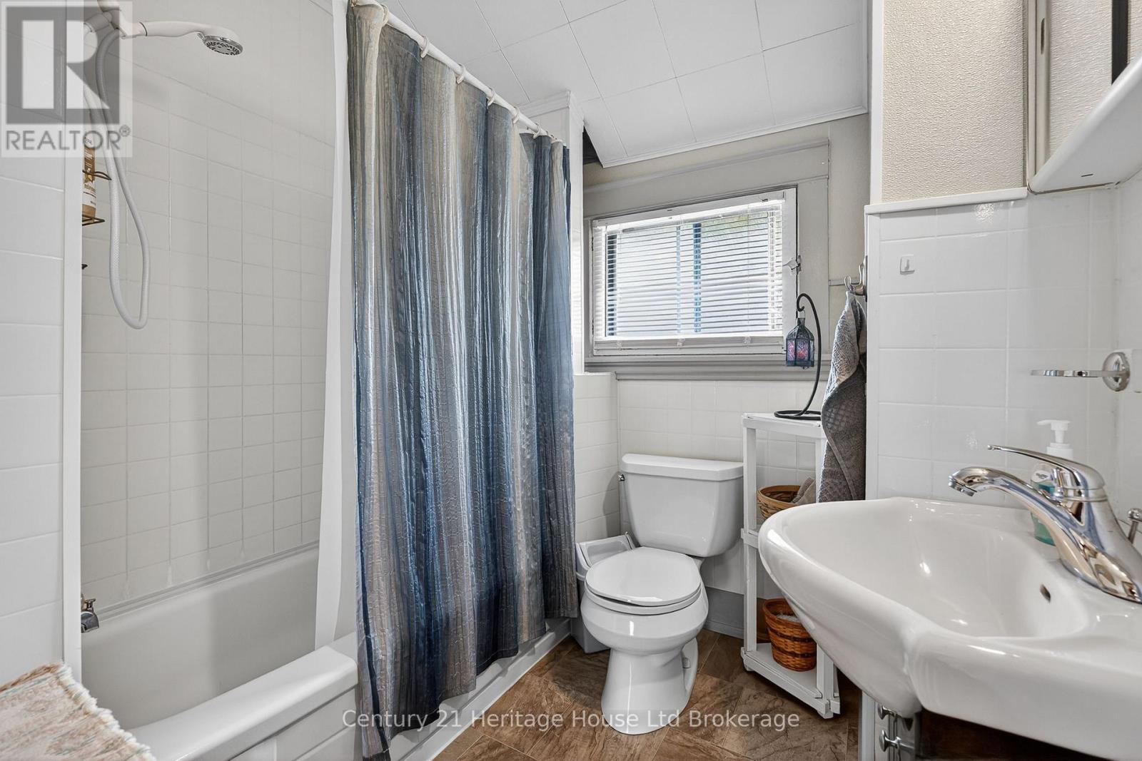 237 Delatre Street, Woodstock, Ontario  N4S 6C6 - Photo 18 - X13007298