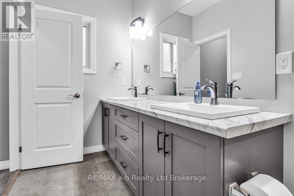 241 Wilson Avenue, Tillsonburg, Ontario  N4G 0H4 - Photo 19 - X13007412