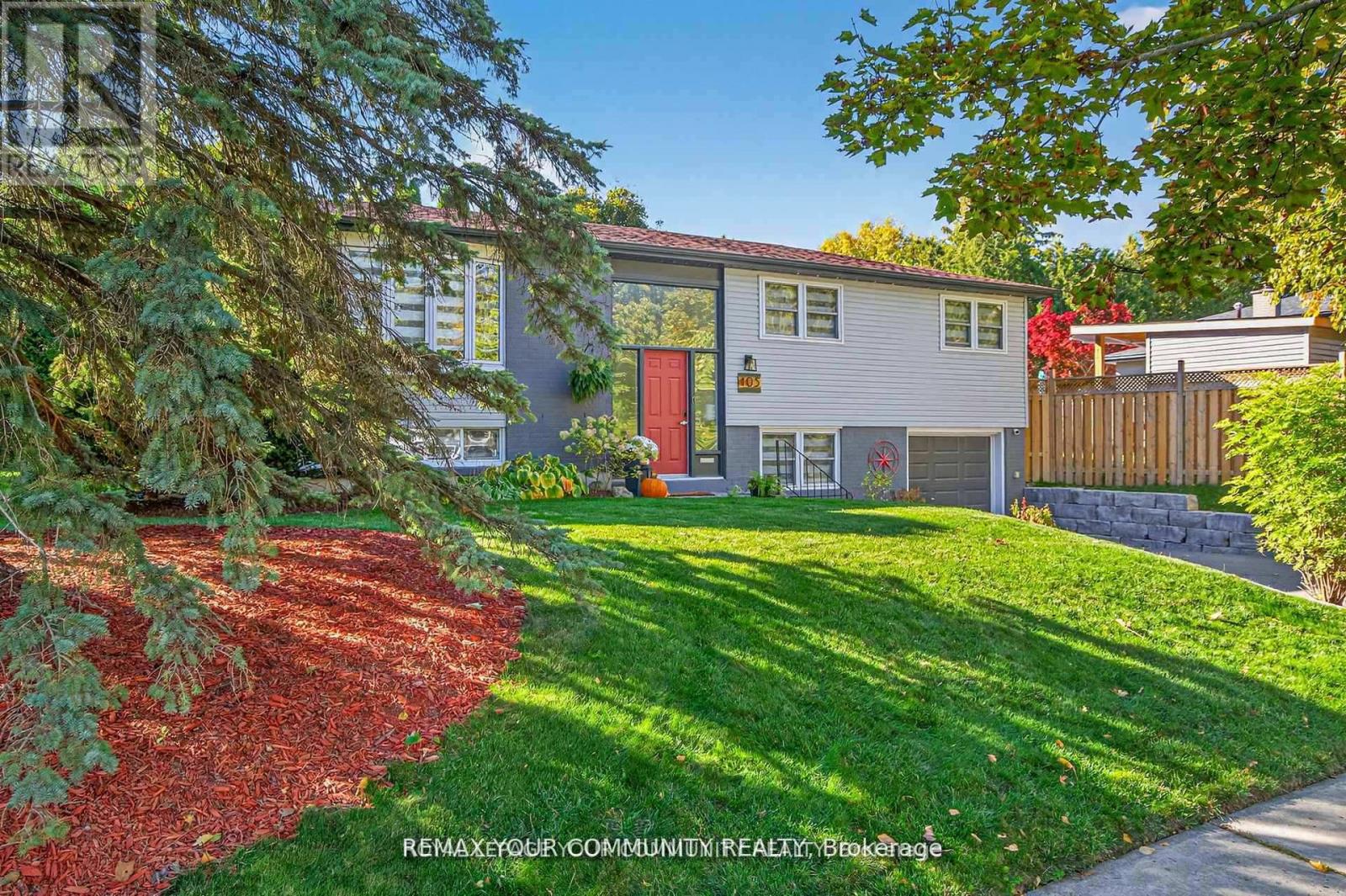 105 ORCHARD HEIGHTS BOULEVARD, Aurora, Ontario